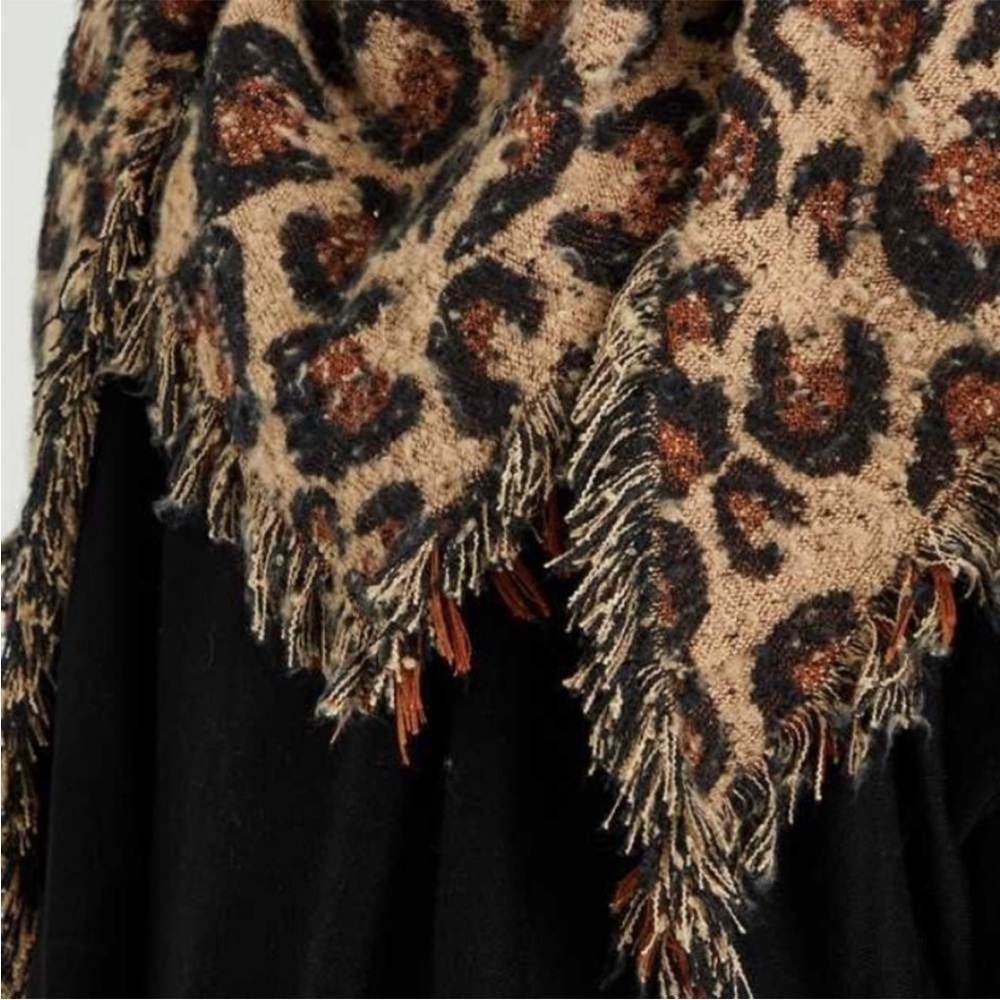 Altar’d State Leopard Scarf NWOT - Picture 7 of 7